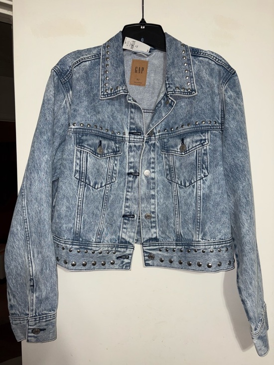 GAP Jackets & Blazers - GAP Light Blue Denim Jacket with Leather Logo Patch
XL Tall